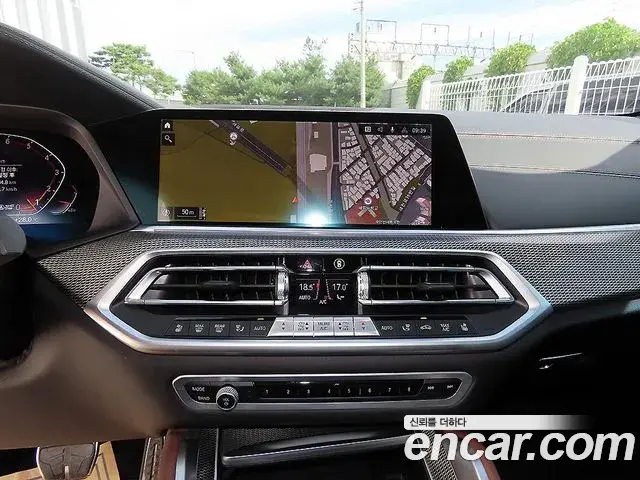 BMW X6 2022 — ფოტო 16/20