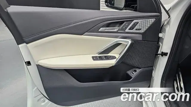 BMW X2 2024 — ფოტო 31/32
