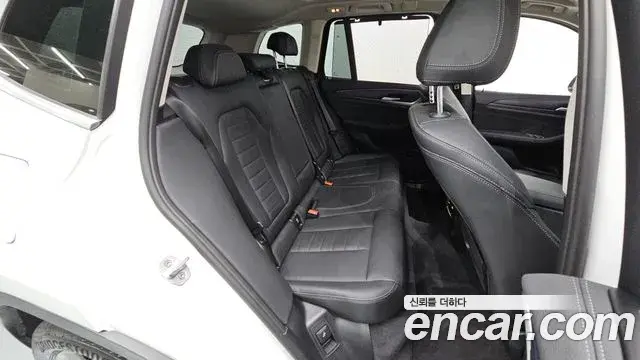 BMW X3 2024 — Фото 10/20