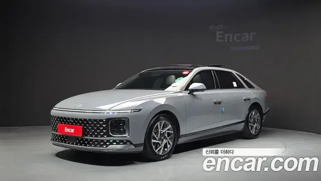 Hyundai Grandeur Hybrid 2023 — Photo 19/20