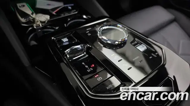 BMW 5 Series 2024 — Şəkil 11/20