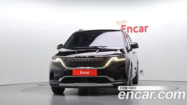 Kia Carnival 2022 — Фото 3/20