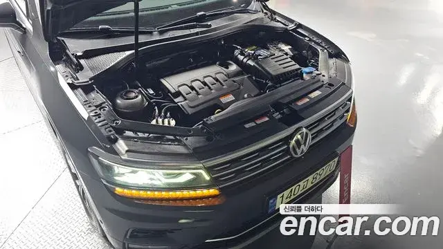 Volkswagen Tiguan 2020 — Şəkil 20/32
