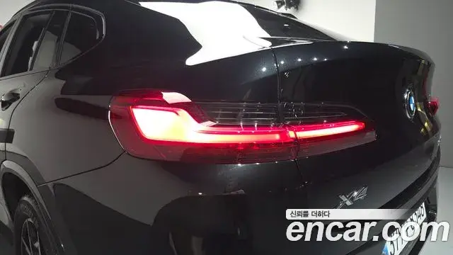 BMW X4 2024 — ფოტო 28/35