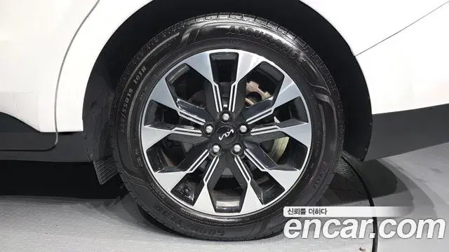 Kia Carnival 2023 — Şəkil 5/20
