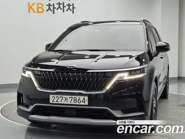 Kia Carnival 2021 — Фото 18/18