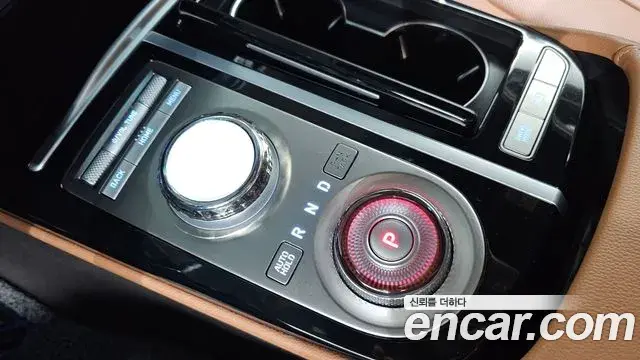 Genesis G80 2023 — ფოტო 19/33