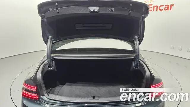 Genesis G80 2023 — ფოტო 14/33