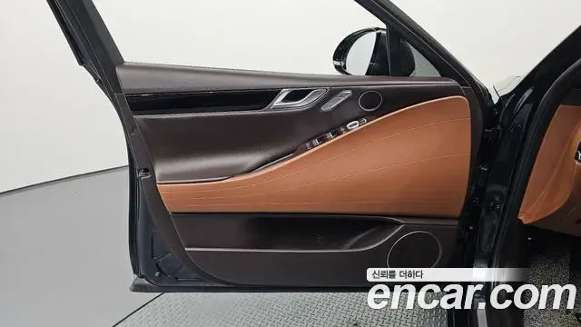 Genesis G80 2023 — ფოტო 3/33