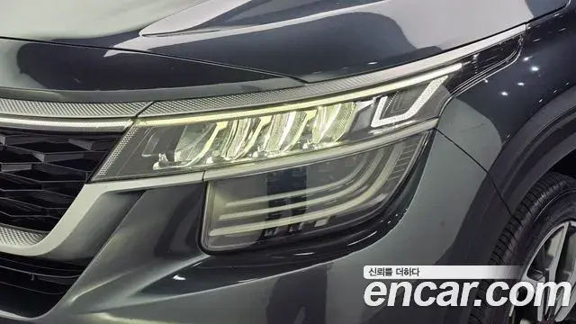 Kia Seltos 2021 — Photo 23/32