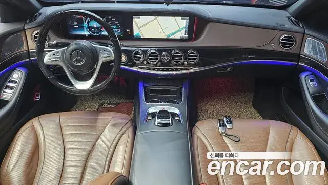 Mercedes-Benz S-Class 2018 — Photo 22/39