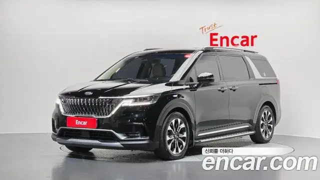Kia Carnival 2020 — Фото 1/20