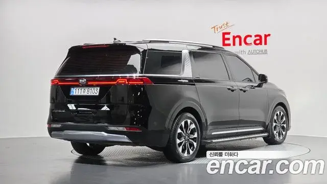 Kia Carnival 2020 — Фото 2/20