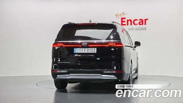 Kia Carnival 2020 — Фото 4/20