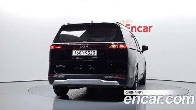 Kia Carnival 2023 — Şəkil 4/20