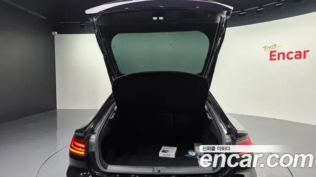 Volkswagen Arteon 2019 — ფოტო 22/36