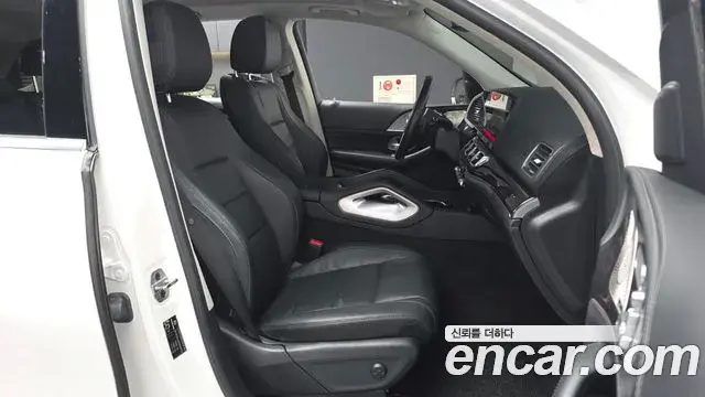 Mercedes-Benz GLE-Class 2023 — Фото 11/20