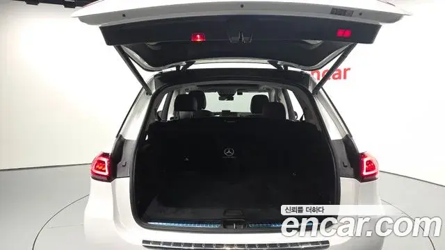 Mercedes-Benz GLE-Class 2023 — Фото 20/20