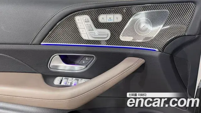 Mercedes-Benz GLE-Class 2023 — Фото 14/20