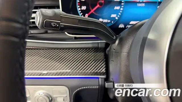 Mercedes-Benz GLE-Class 2023 — Фото 18/20
