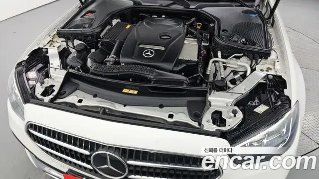 Mercedes-Benz E-Class 2021 — Фото 6/20