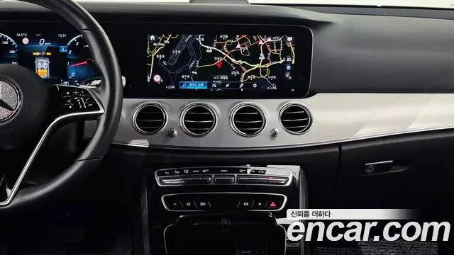 Mercedes-Benz E-Class 2021 — Фото 14/20