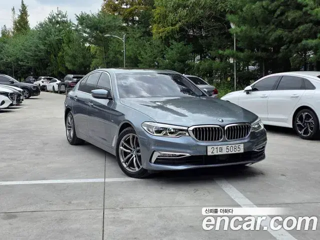 BMW 5 Series 2018 — Фото 20/20