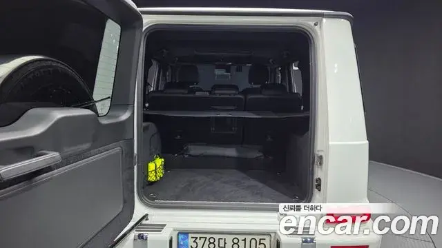 Mercedes-Benz G-Class 2023 — Фото 20/20