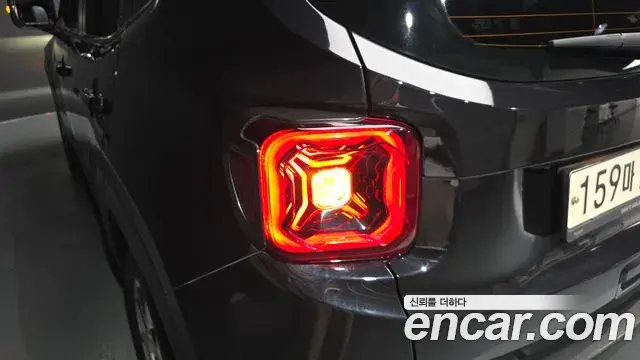 Jeep Renegade 2020 — Şəkil 30/38