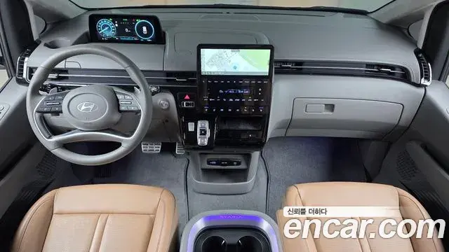 Hyundai Staria 2024 — Фото 10/20
