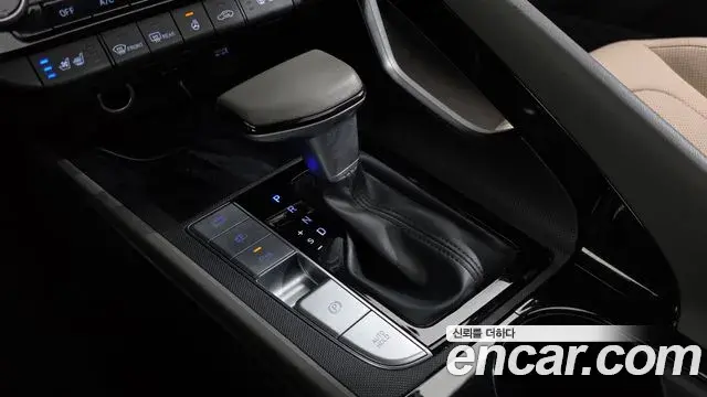 Hyundai Avante 2023 — Фото 8/20