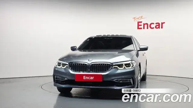 BMW 5 Series 2018 — Фото 3/20