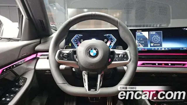 BMW 5 Series 2025 — Фото 13/20