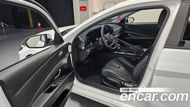Hyundai Avante 2022 — Фото 10/20
