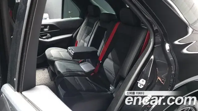 Mercedes-Benz GLE-Class 2022 — Фото 12/20