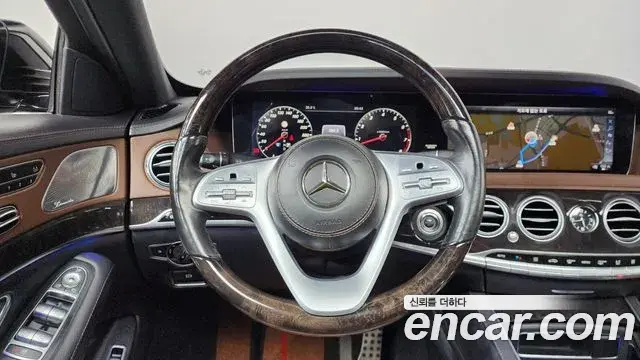 Mercedes-Benz S-Class 2018 — Фото 12/20