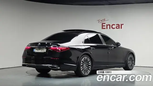 Mercedes-Benz S-Class 2021 — Фото 2/20
