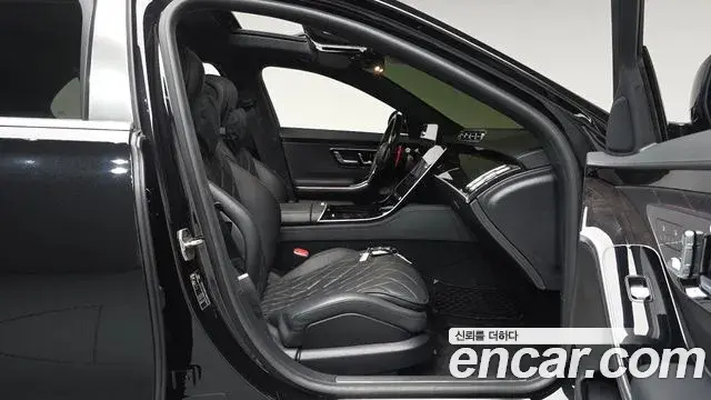 Mercedes-Benz S-Class 2021 — ფოტო 19/44