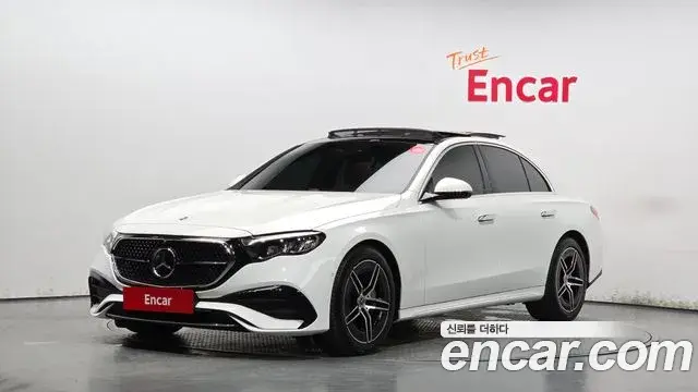 Mercedes-Benz E-Class 2025 — Фото 1/20