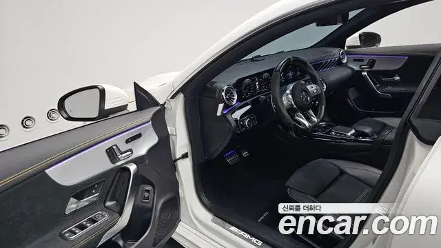 Mercedes-Benz CLA-Class 2022 — Фото 10/20