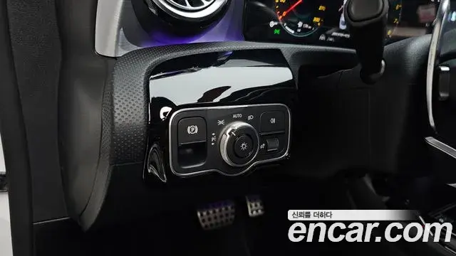 Mercedes-Benz CLA-Class 2022 — Фото 18/20