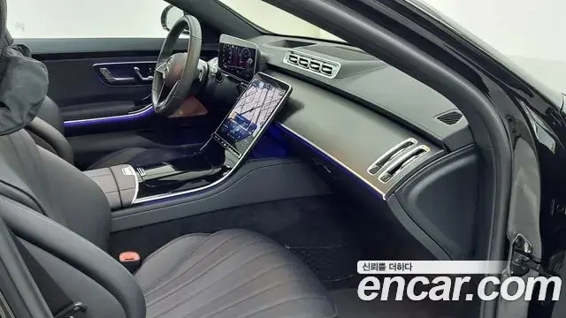 Mercedes-Benz S-Class 2025 — Фото 13/18