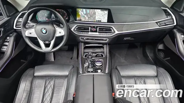BMW X7 2021 — Фото 7/20