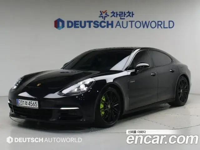 Porsche Panamera 2020 — Фото 20/20