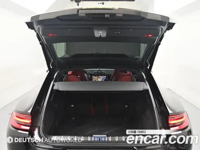 Porsche Panamera 2020 — Фото 18/20
