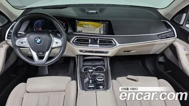 BMW X7 2022 — Фото 7/20
