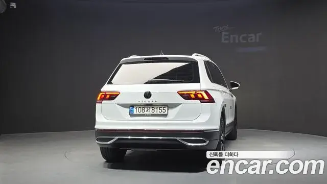 Volkswagen Tiguan 2021 — Şəkil 23/34