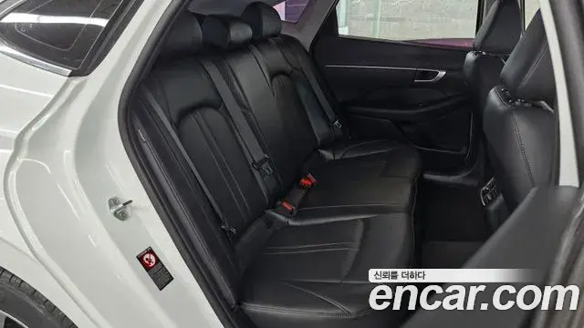 Hyundai Sonata 2020 — Фото 11/20
