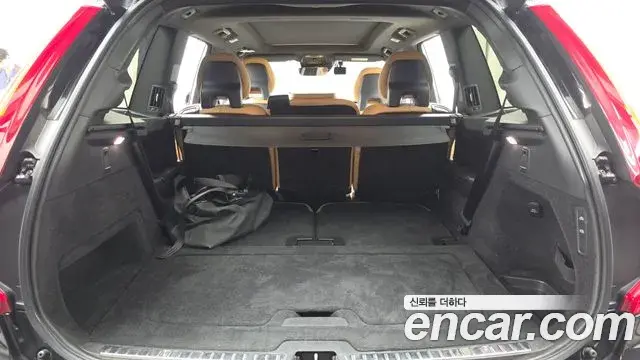 Volvo XC90 2021 — Фото 20/20
