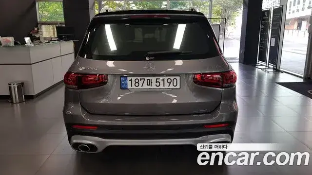 Mercedes-Benz GLB-Class 2023 — Фото 3/18